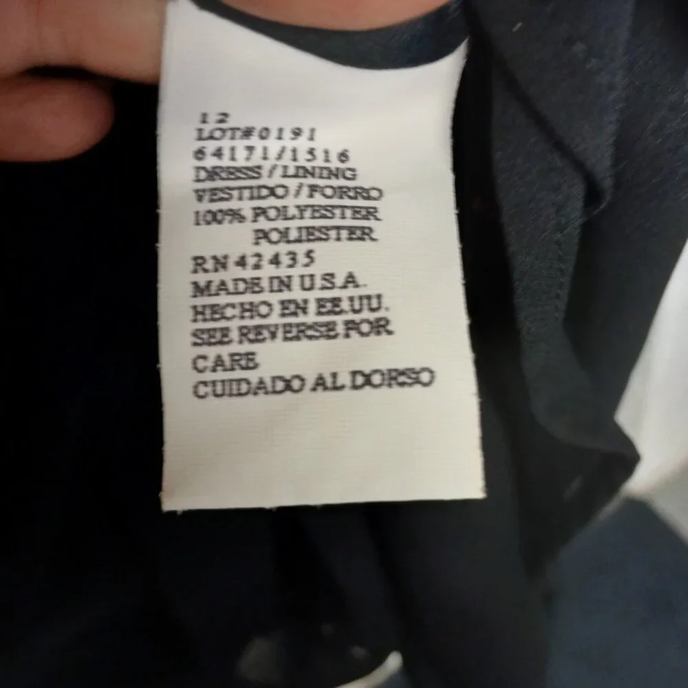 UEC Dawn Joy Chiffon Dress Black V-Neck Sleeveless Handkerchief Hem Size 12 - Picture 10 of 13